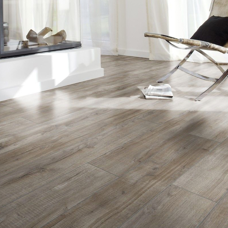 Ламинат Kronotex Aqua Amazone D3662 Дуб Монтмело серебряный