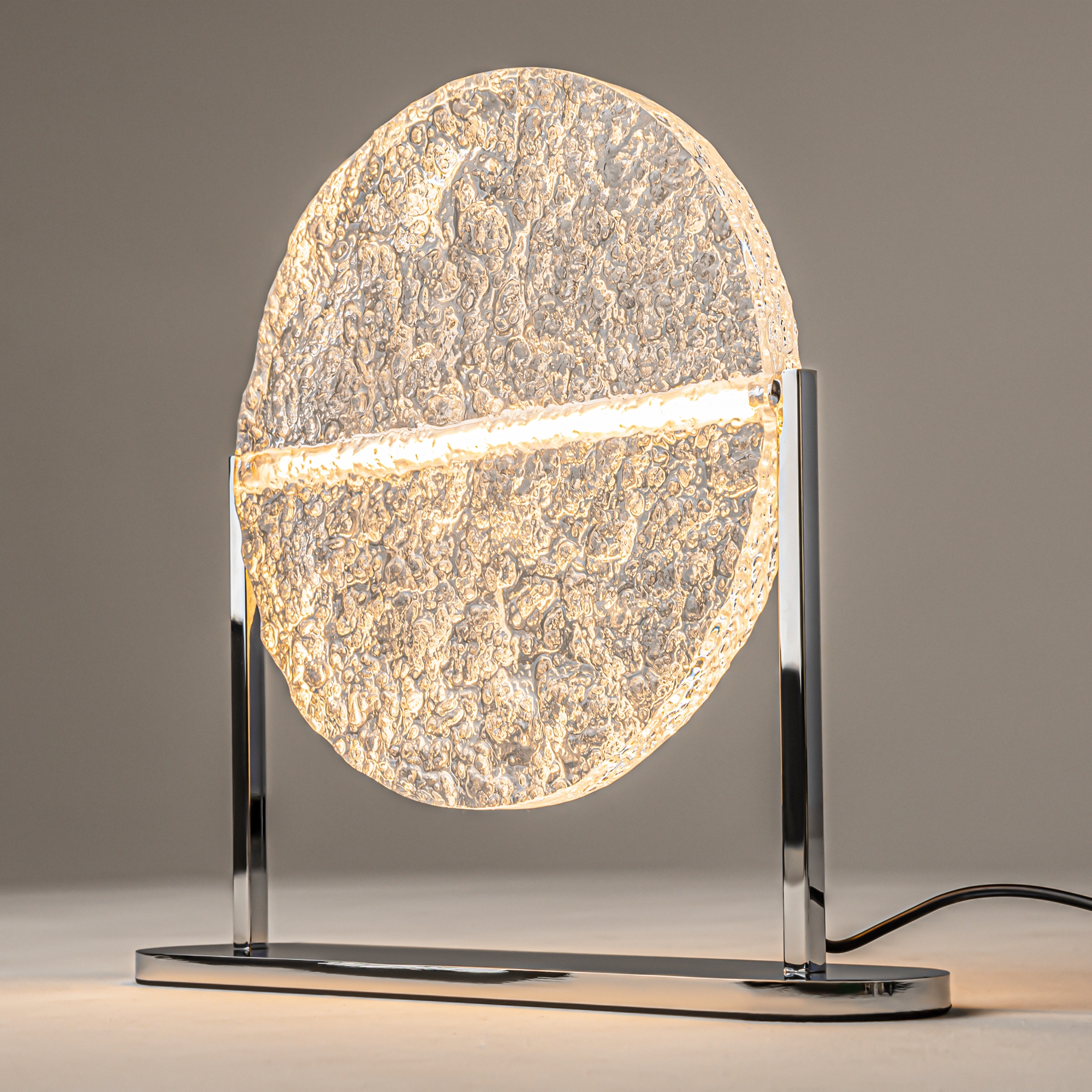 Настольный светильник Maytoni MOD387TL-L8CH3K