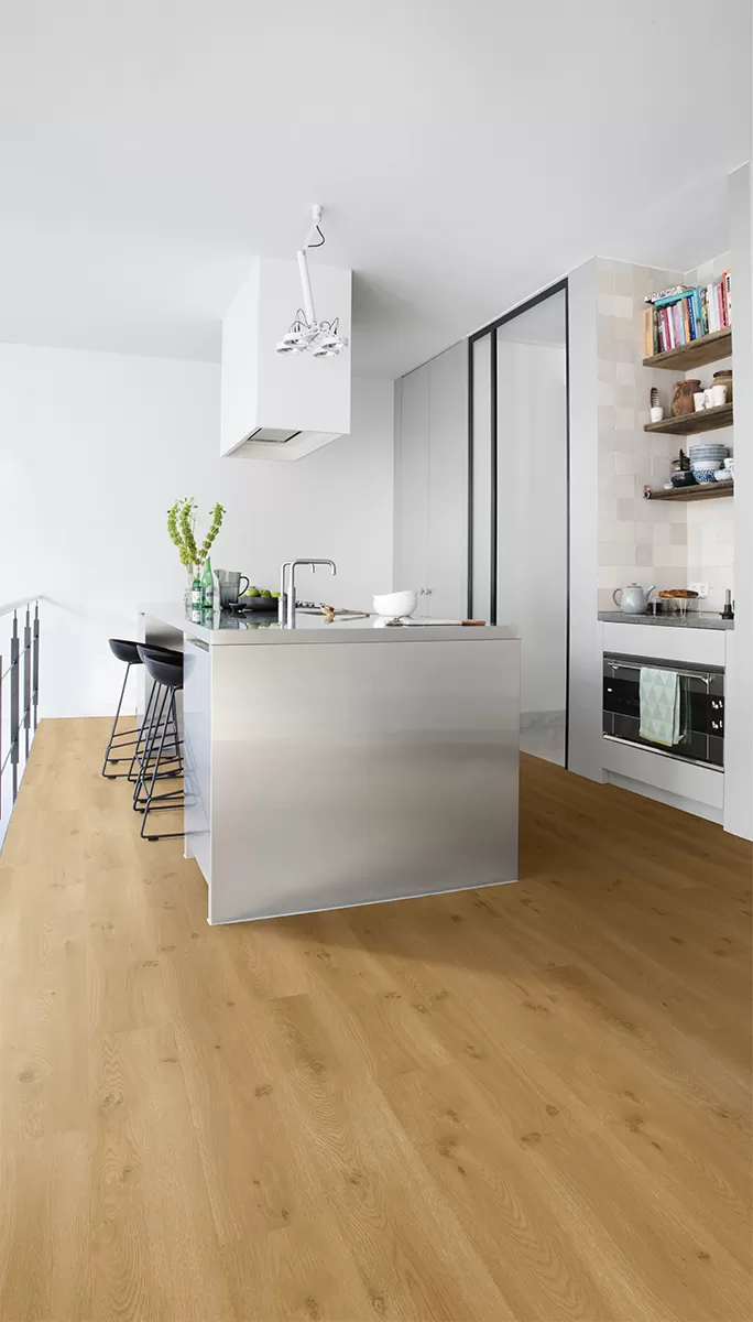 ПВХ-плитка Quick-Step Морской бриз теплый медовый Liv SGSPC20314