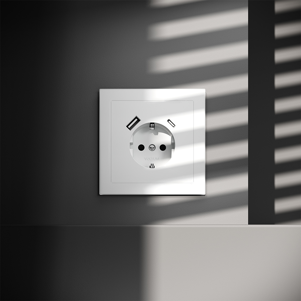 Розетка встраиваемая VOLTUM S70 с заземлением и защитными шторками, 16А, с USB, A+С, (белый матовый)