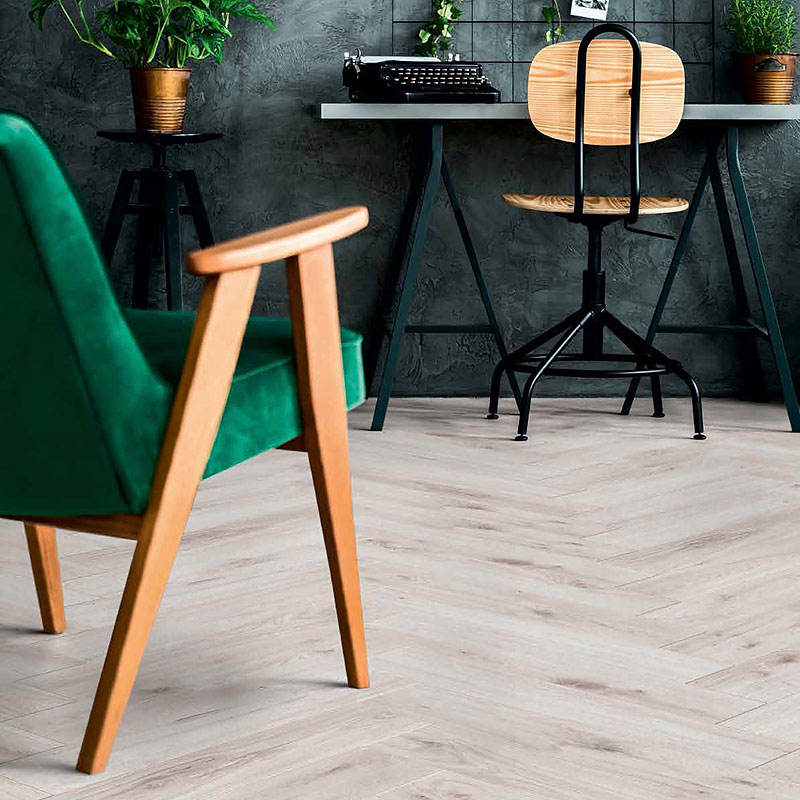 Ламинат Kronotex Herringbone V4 8 D3516AB Bordeaux Oak