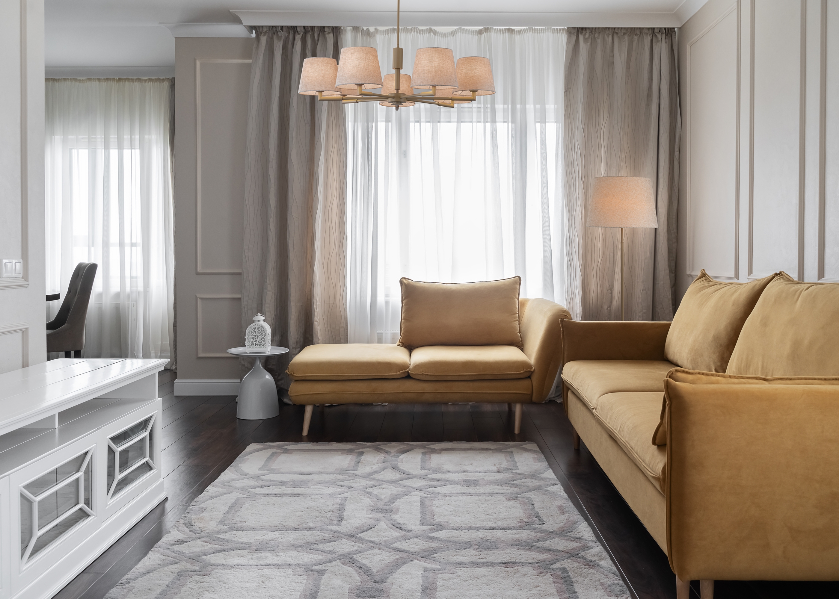 Настенный светильник (бра) Freya FR2057WL-01BG