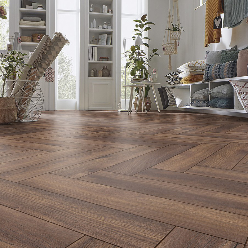 Ламинат Kronotex Herringbone V4 8 D4766AB Calais Oak