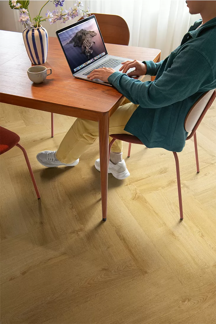 ПВХ-плитка Quick-Step Дуб жемчyжный натуральный Pristine SGHBC20335