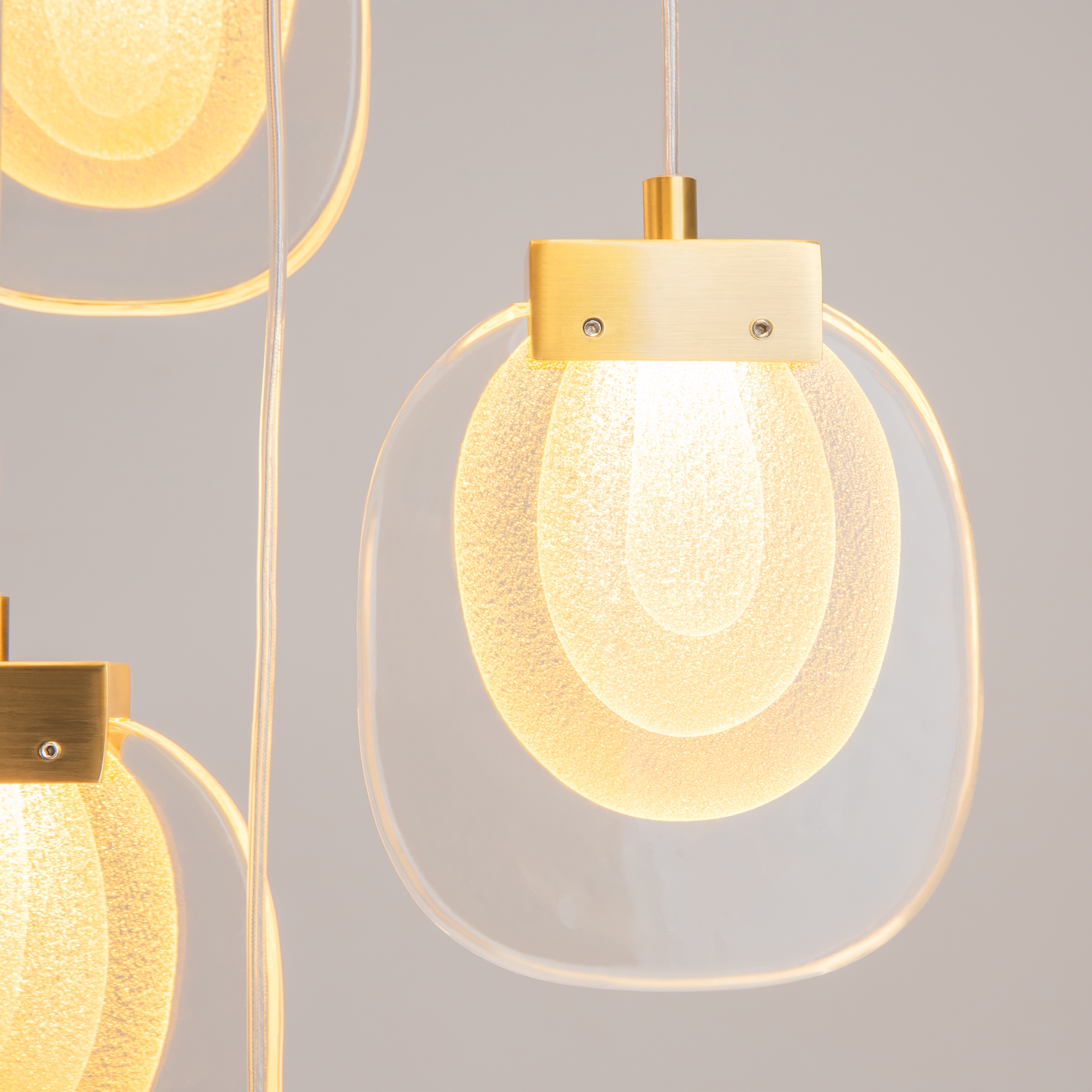 Подвесной светильник Maytoni MOD367PL-L30BBSK