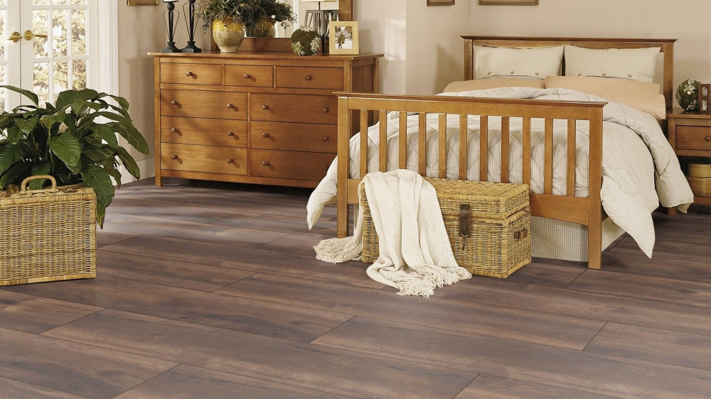 Ламинат Kronotex Mega Plus Дуб тёмный Петерсcон D 4766