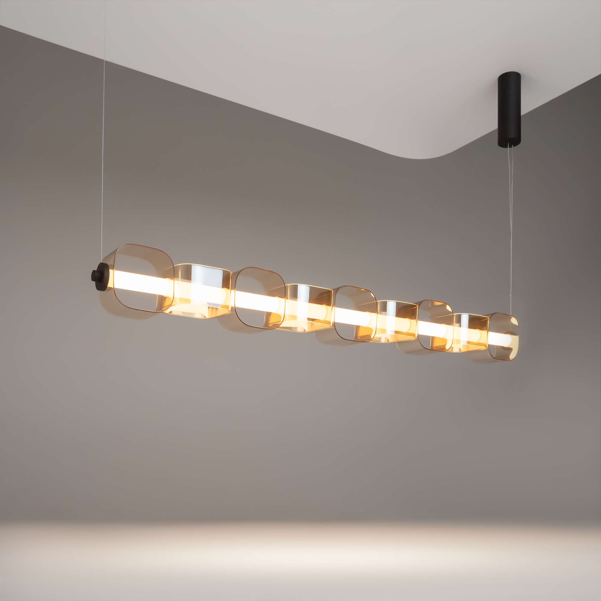 Подвесной светильник Maytoni MOD381PL-L45B3K