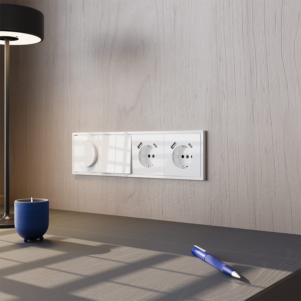 Розетка встраиваемая VOLTUM S70 с заземлением и защитными шторками, 16А, с USB, A+A, (белый глянцевы