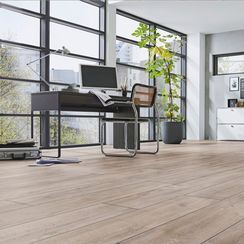 Ламинат Kronotex Exquisit D4985 Дуб восточный серый