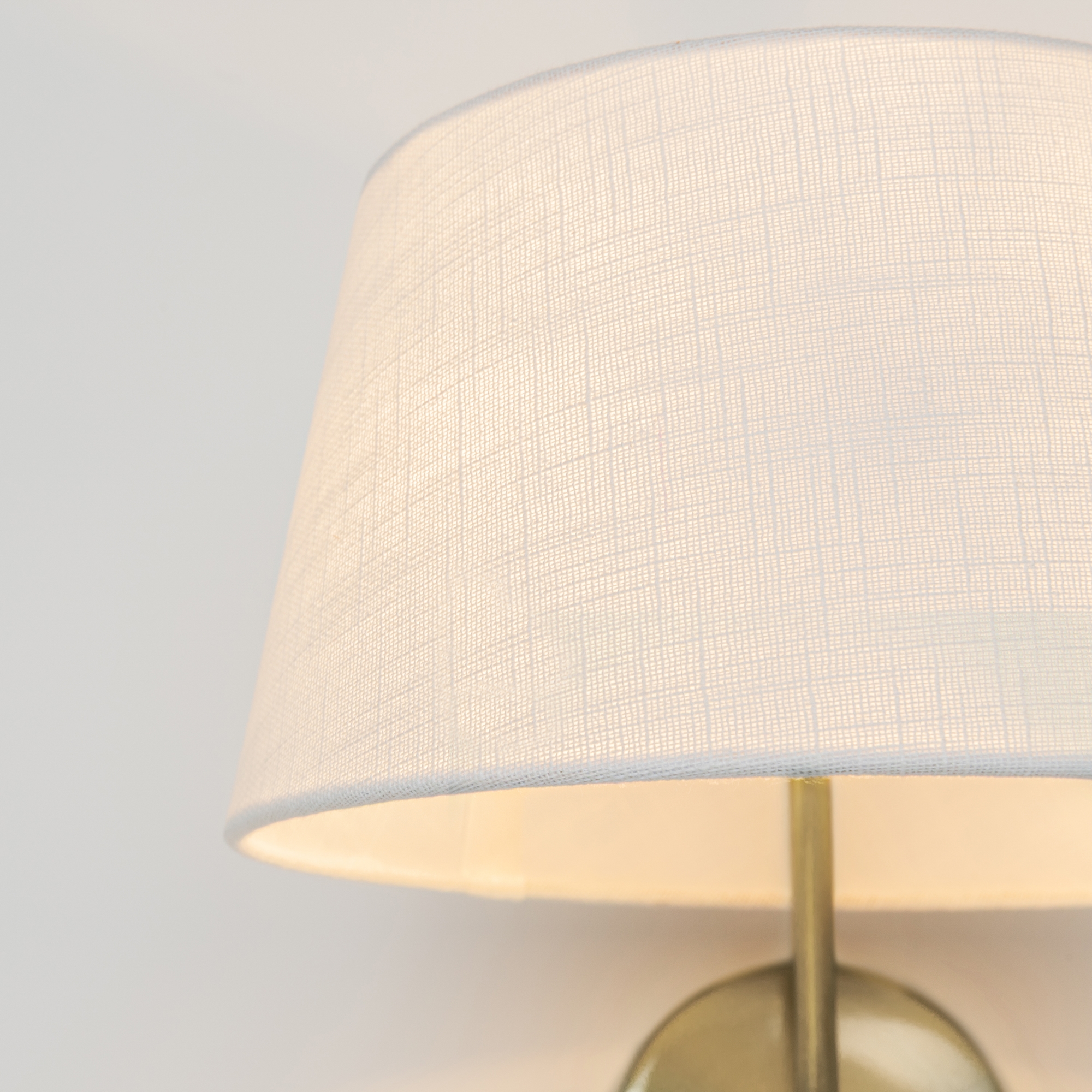 Настенный светильник (бра) Maytoni MOD360WL-01BS