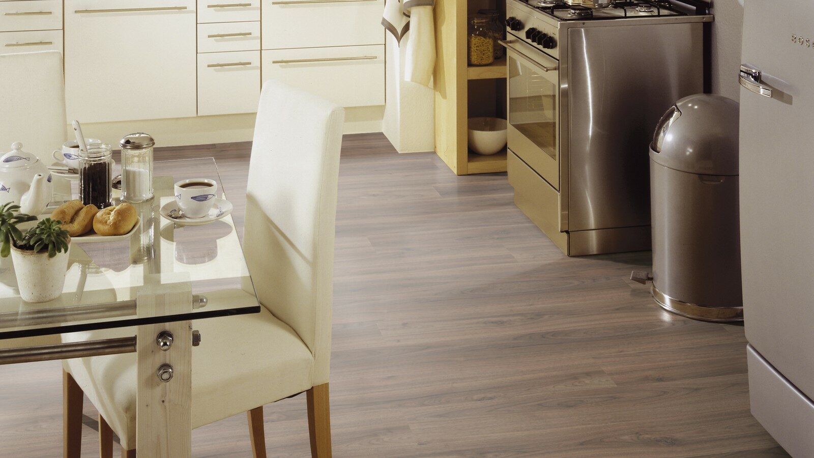 Ламинат Kronotex Dynamic Plus D4757 Орех Палаццо