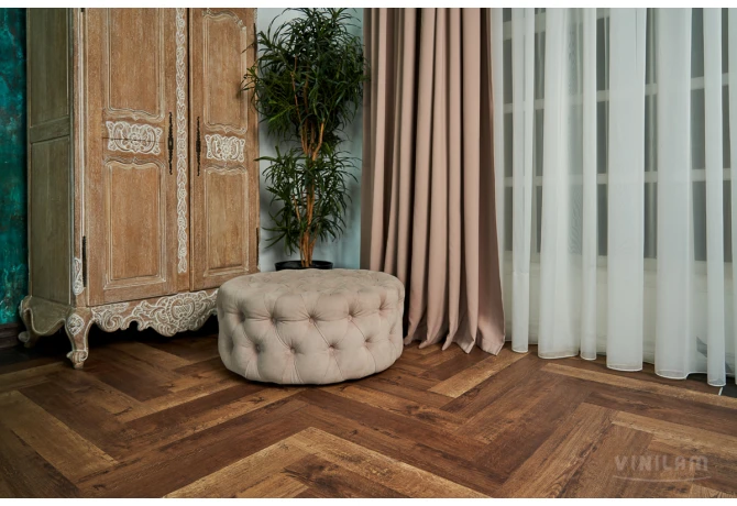 ПВХ плитка VINILAM Parquet Herringbone Glue GD11177 Паркет Версальский Glue
