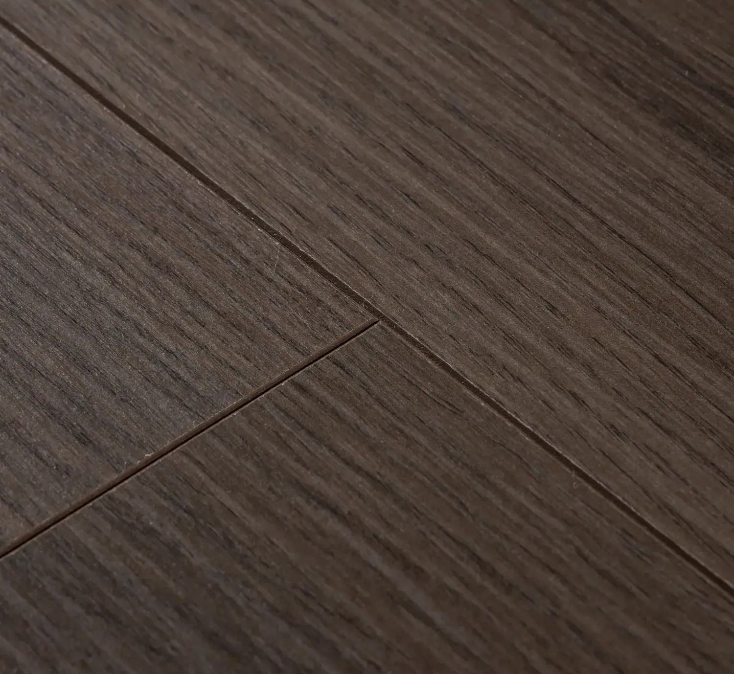 Ламинат Deck Supreme 8 33 V4  205 Дуб Мистери