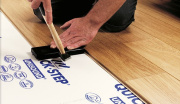 Укладка в подарок при покупке некоторых коллекций ламината Quick Step