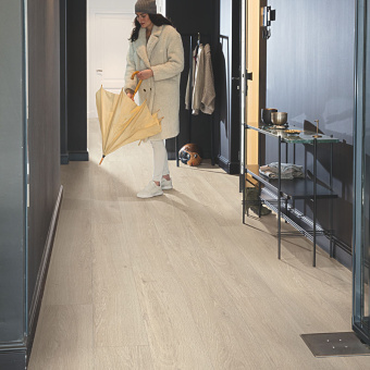 ПВХ-плитка Quick-Step Alpha Vinyl Medium Planks AVMP 40080 Дуб морской бежевый