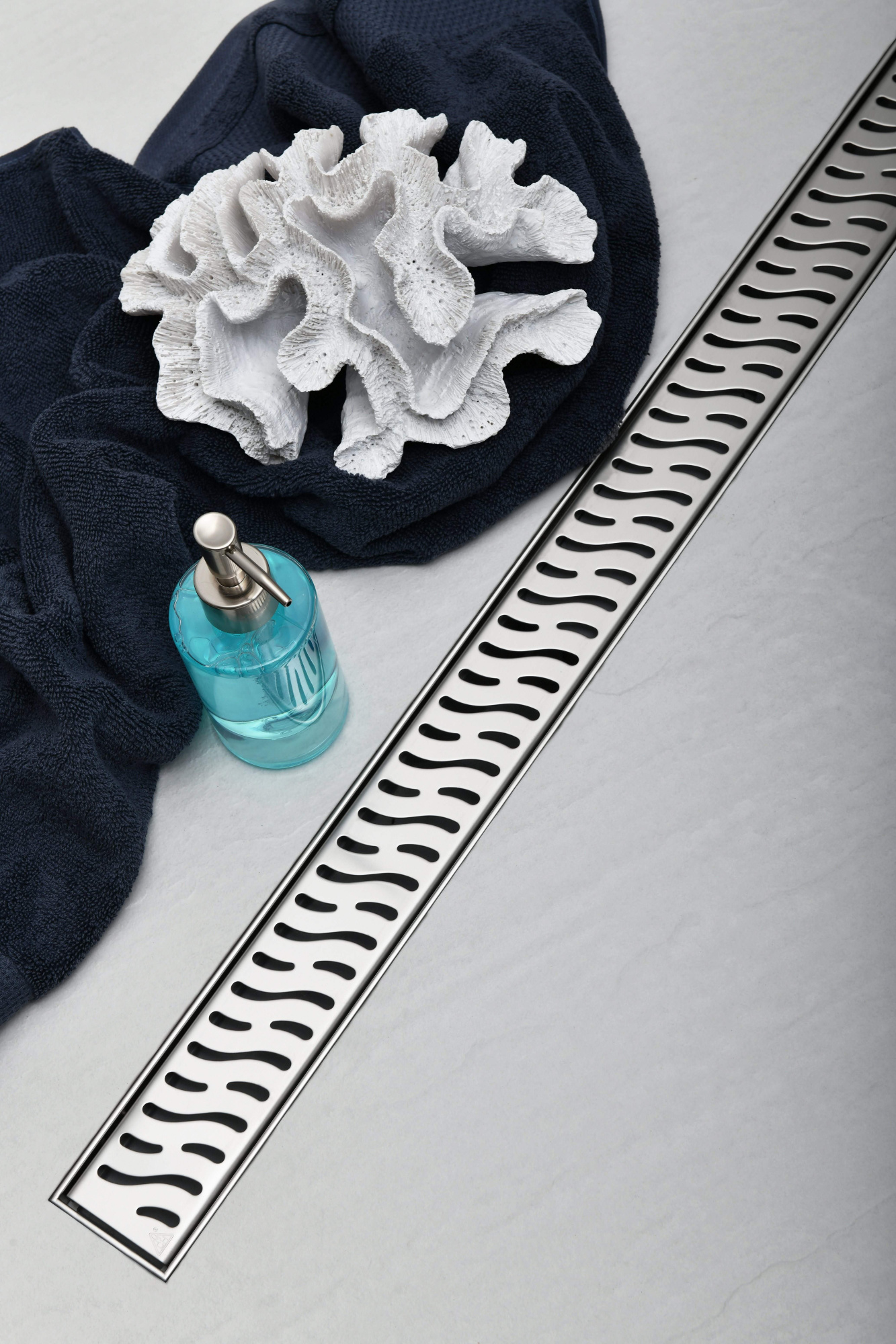 Душевой лоток 65 см Creto Zigzag CRE-650 ZN-Down с решеткой, хром